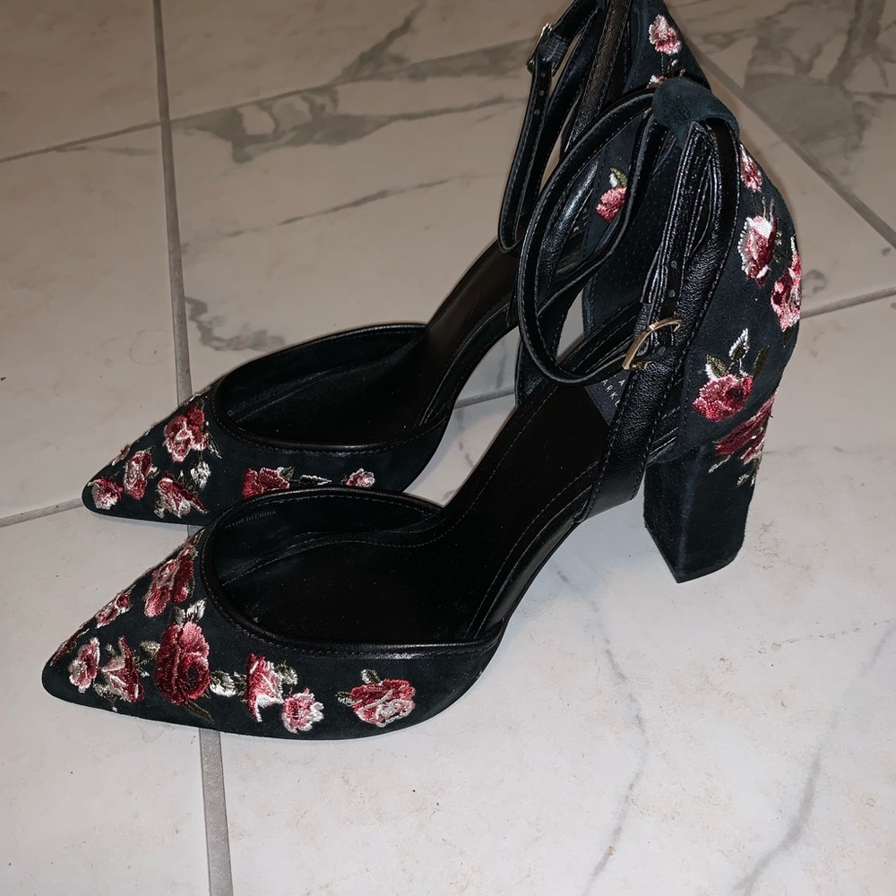 White House Black Market Floral Pumps WORN ONCE